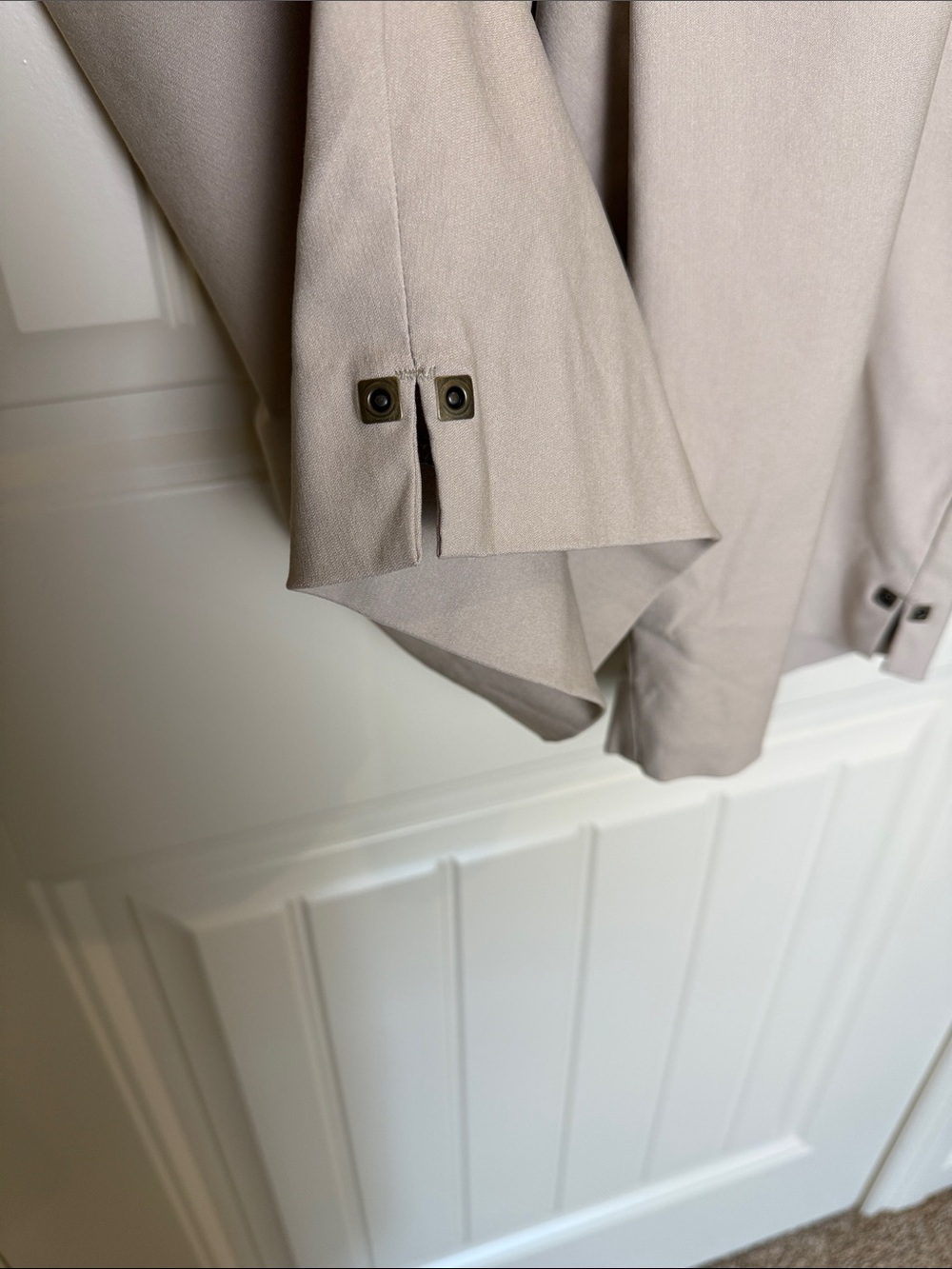 Northern Reflections Women's XL Pull-On Bermuda Shorts Beige Compression Waist - Picture 6 of 10